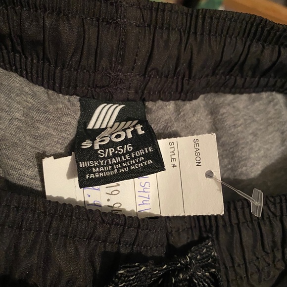 Children’s Place Wind Pants Husky - Picture 2 of 2